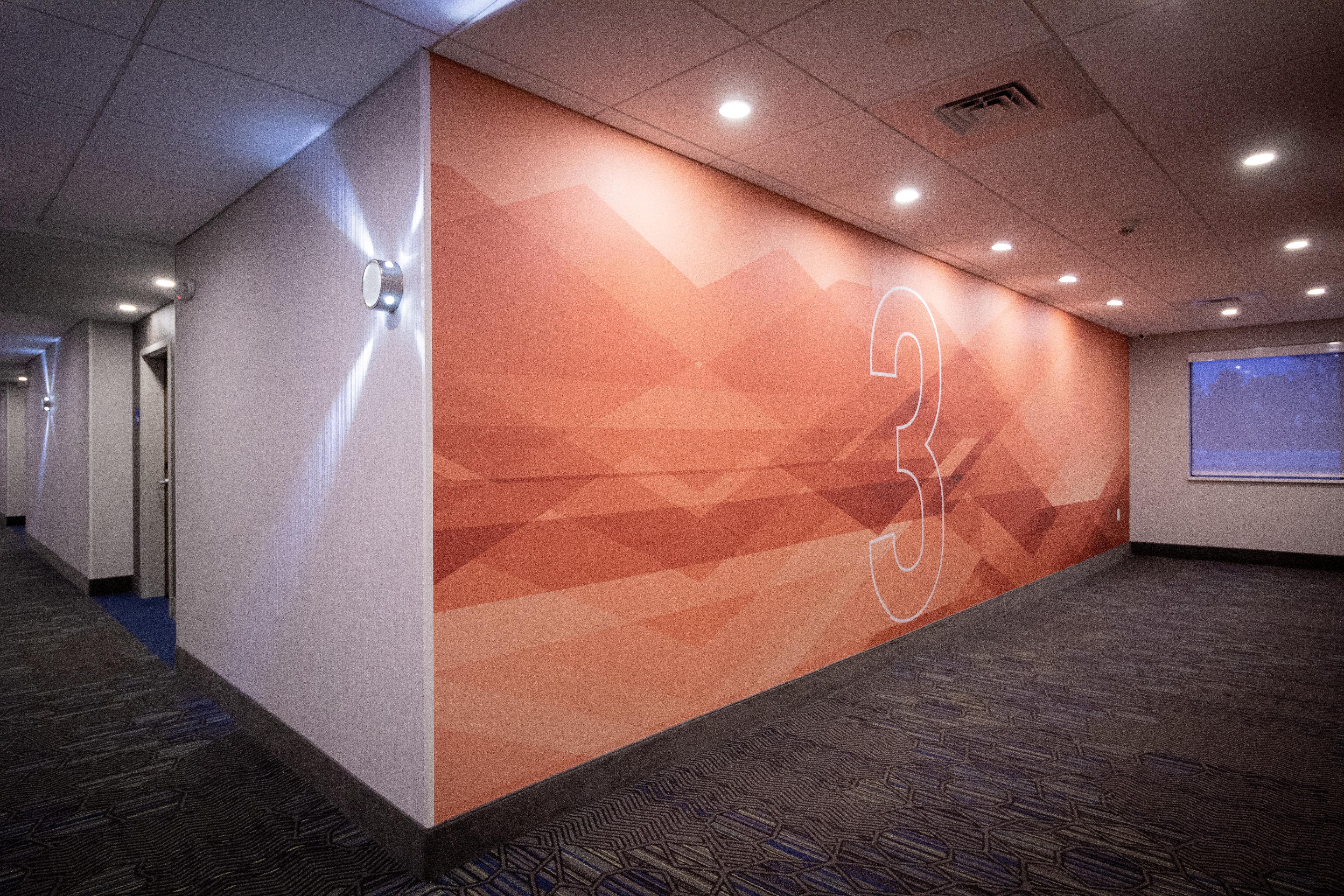 Holiday Inn Express & Suites - Boston South - Randolph By Ihg Eksteriør bilde