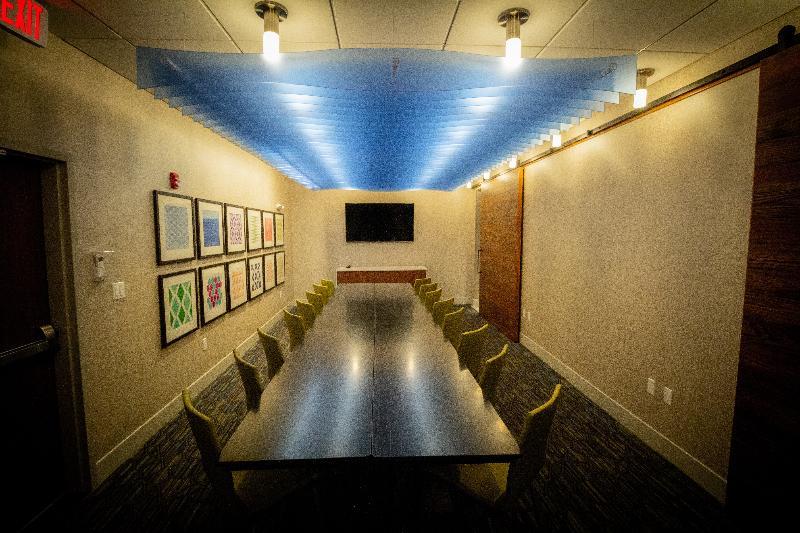 Holiday Inn Express & Suites - Boston South - Randolph By Ihg Eksteriør bilde