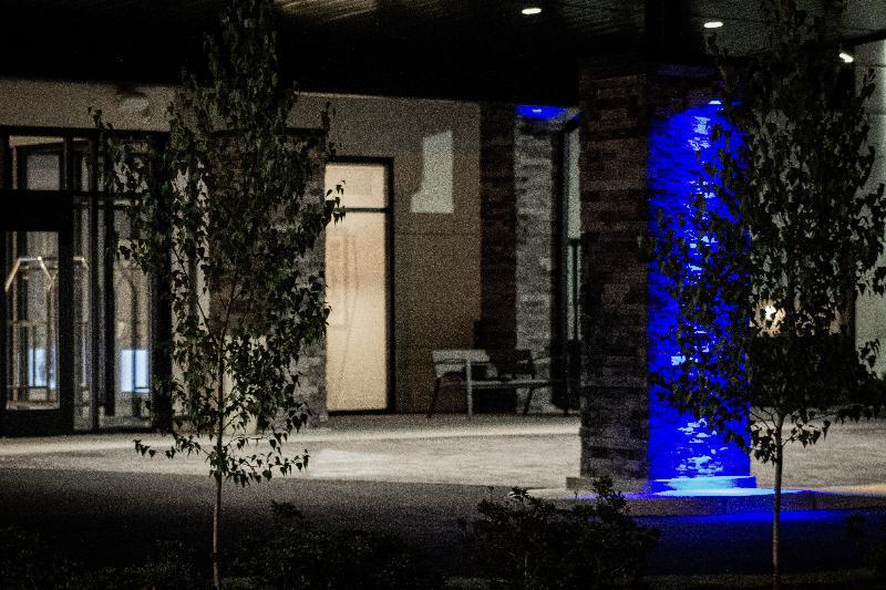 Holiday Inn Express & Suites - Boston South - Randolph By Ihg Eksteriør bilde